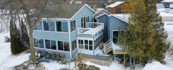 Artists Bungalow on the Water